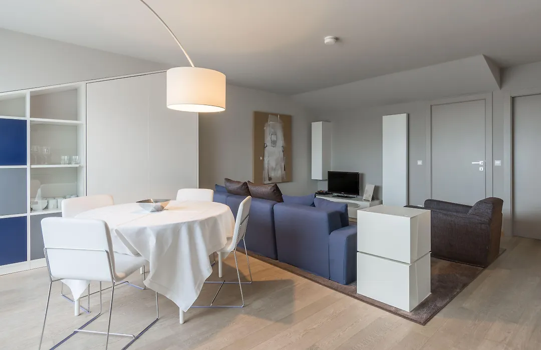 Four Stars Aparthotel-1